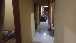 Interior detail - Hotel O Suripah Kostel Syariah (Kembaran)
