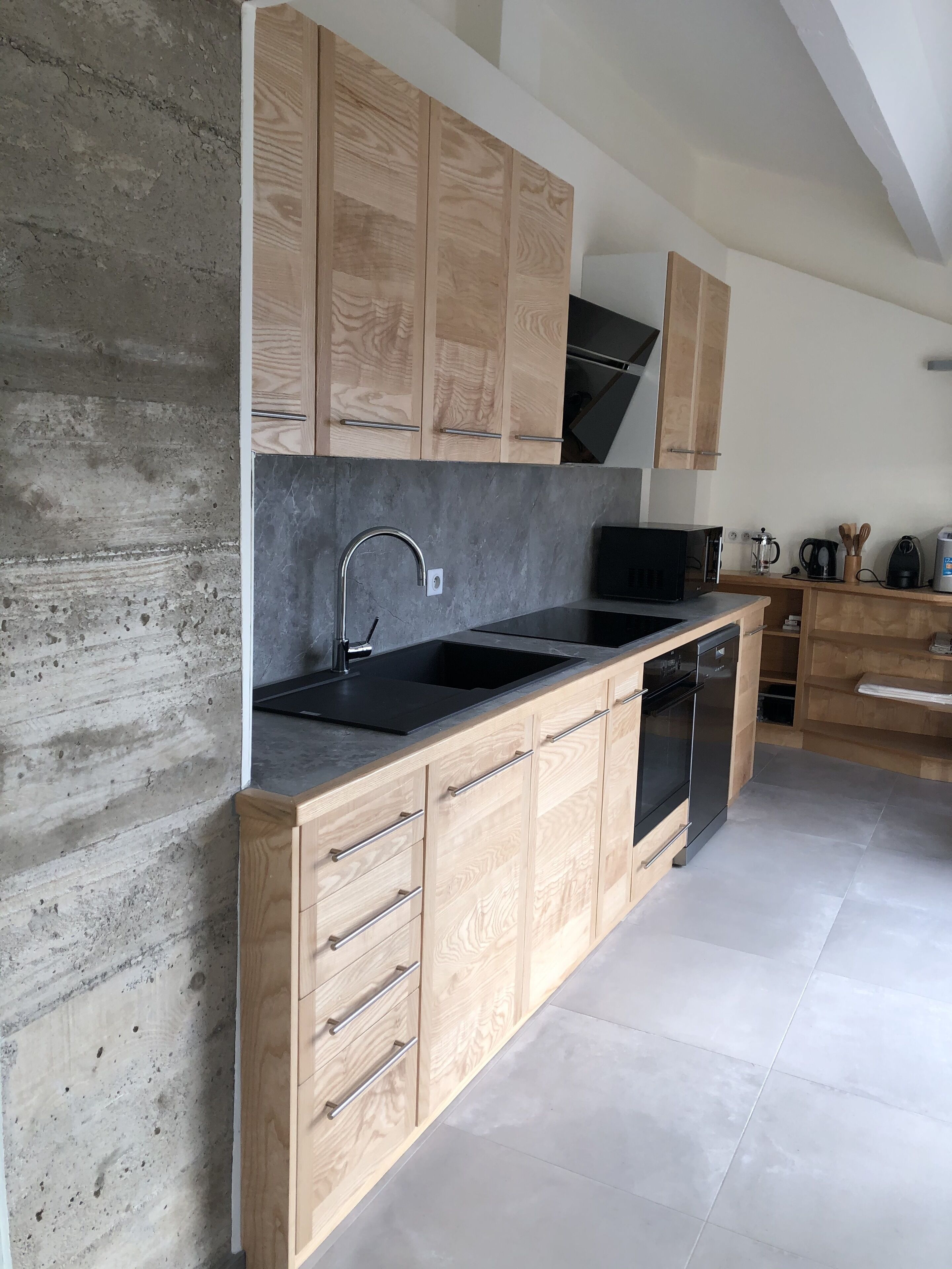 Batterie de cuisine, vaisselle et ustensiles