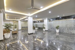 Lobby - Lime Wood Stay - Studio Apartment  (Gurugram)