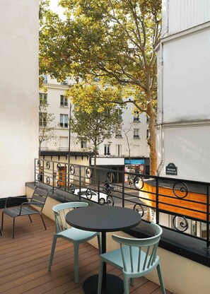 Suite - Wheelchair accessible | ลานระเบียง/นอกชาน