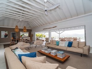 TV - 2 BDRM Peaceful Haven w Views (St-Jean)