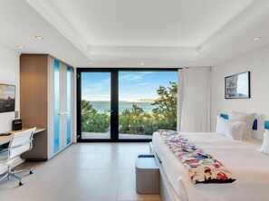 6 habitaciones, tabla de planchar con plancha, internet y ropa de cama 