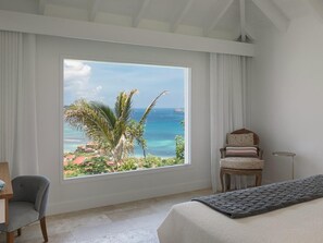 3 bedrooms, iron/ironing board, Internet, bed sheets - Charming Villa w Fantastic Views (St-Jean)