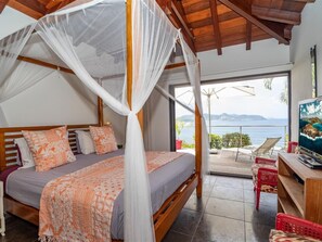 2 sovrum, strykjärn/strykbräda, internet och sängkläder