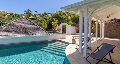 4 BDRM Caribbean Villa w Private Tennis Courts