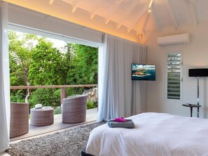 4 soverom, strykejern/-brett, internettilgang og sengetøy