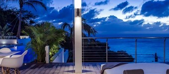 Newly Built 5 BDRM Luxury Couture Villa w Pool