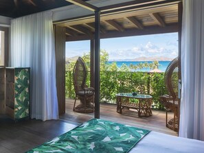 6 slaapkamers, een strijkplank/strijkijzer, internet, beddengoed