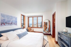 4 Schlafzimmer, Schreibtisch, Bügeleisen/Bügelbrett, kostenloses WLAN