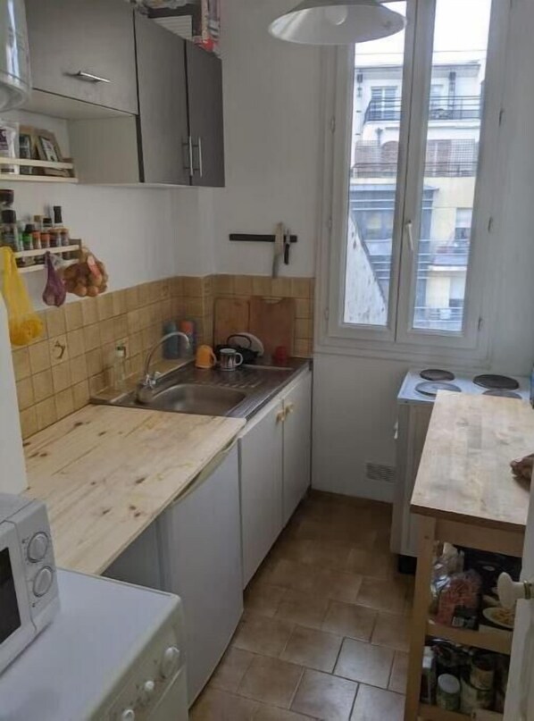 Microwave, oven