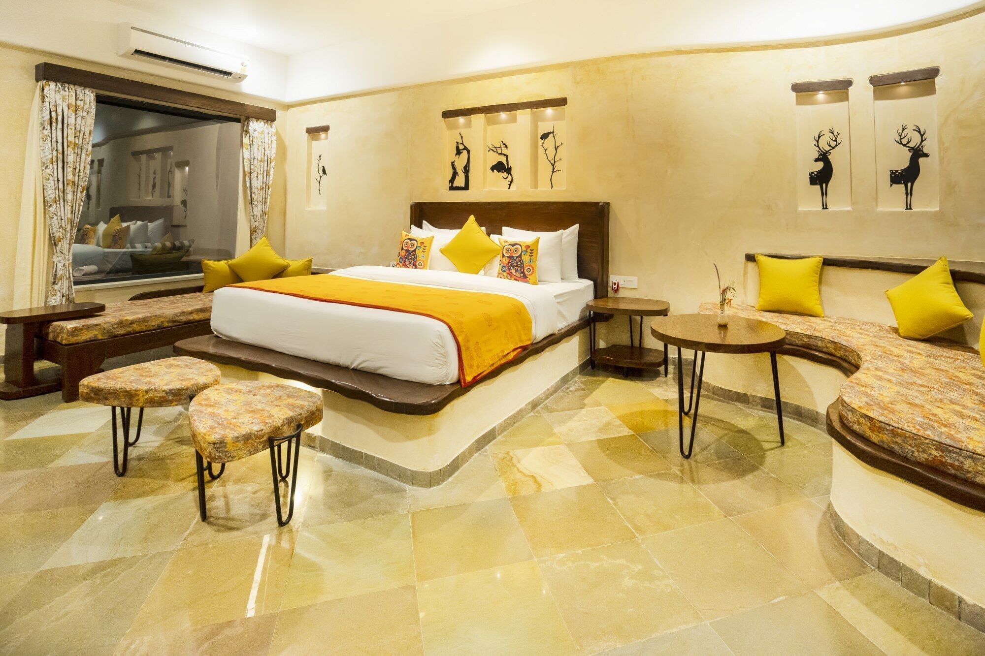 Luxury-Villa | Zimmersafe, individuell dekoriert, Schreibtisch