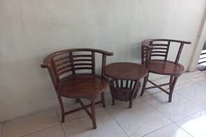 Reception - Hotel O Juan Guest House (Purwokerto)