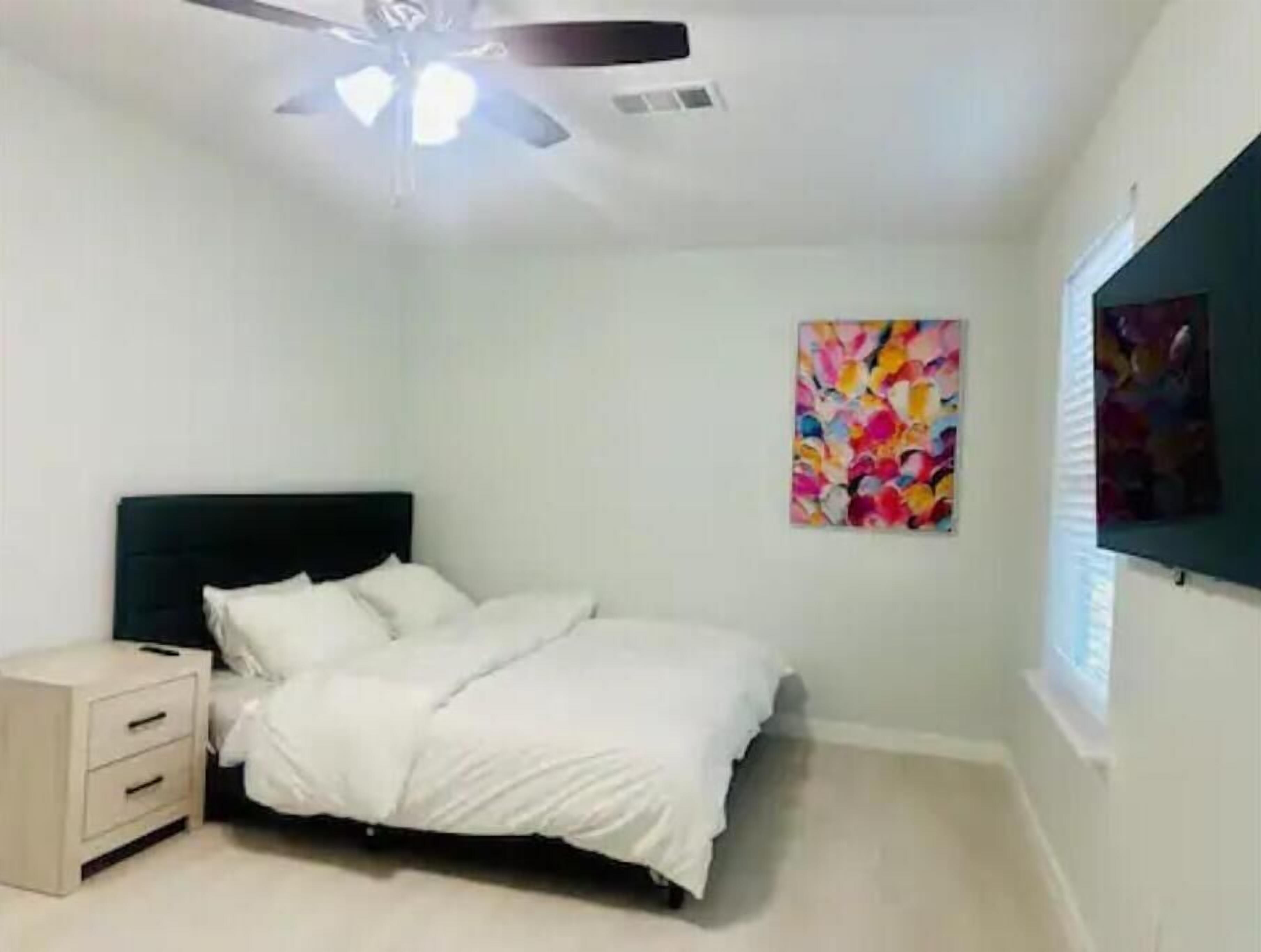4 habitaciones, tabla de planchar con plancha y wifi gratis 