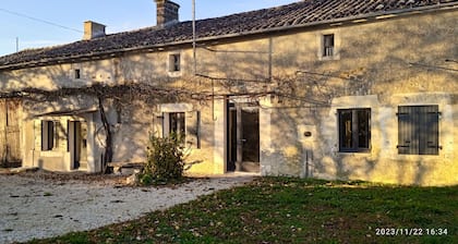 Longère Poitevine 4 Personnes 2 Chambres