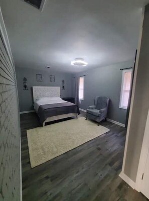4 bedrooms, WiFi - Secret Home of Atlanta (Winston)