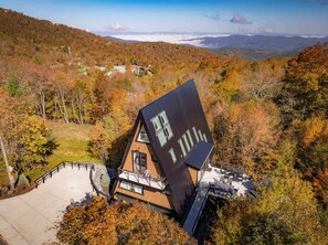 Exterior - A-Frame at the slope, Beech Mountain Resort (Beech Mountain)