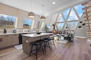 Interior - A-Frame at the slope, Beech Mountain Resort (Beech Mountain)