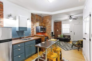 Fridge, microwave, oven, stovetop - Historic Artsy Condo - 7min Walk to Forsyth Park! (Savannah)