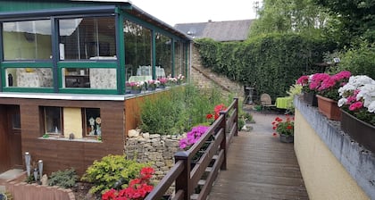 Apartment für Erwachsene nur für Nichtraucher, mit Terrasse und großen Garten