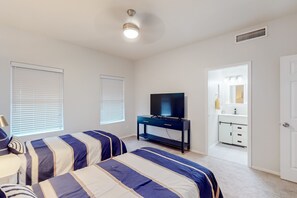 2 soverom, skrivebord, wi-fi og sengetøy