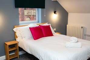 Apartment, mit Bad (Flat 1) | 1 Schlafzimmer, Bügeleisen/Bügelbrett, kostenloses WLAN