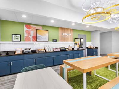  Spark by Hilton Augusta 