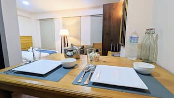 1 bedroom, in-room safe, desk, free WiFi