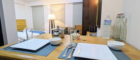 1 bedroom, in-room safe, desk, free WiFi