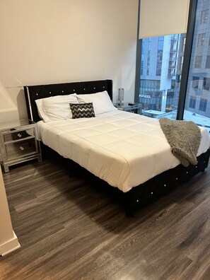2 Schlafzimmer, Bügeleisen/Bügelbrett, WLAN, Bettwäsche