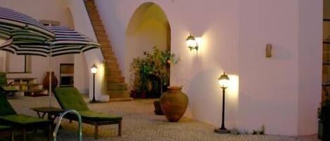 Alberca al aire libre por temporada