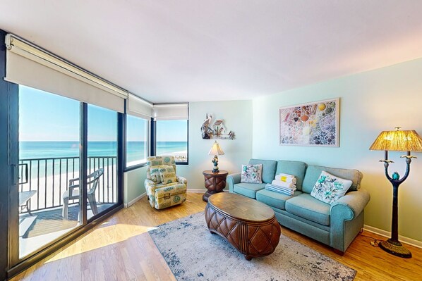 TV - Gulf-view condo with furnished balcony, pools, beach access, fitness room (Panama City Beach)
