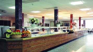 Desayuno buffet incluido todos los días
