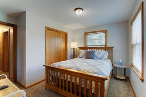 2 chambres, bureau, fer et planche à repasser, Wi-Fi gratuit