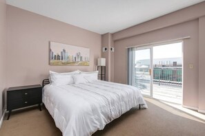 1 chambre, bureau, fer et planche à repasser, Wi-Fi