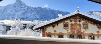 ¡Nuevo! Oasis de sauna con vista a las montañas frente a la casa de Pilatus!