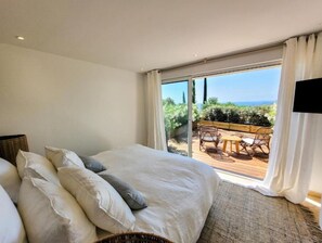4 habitaciones, tabla de planchar con plancha y wifi gratis