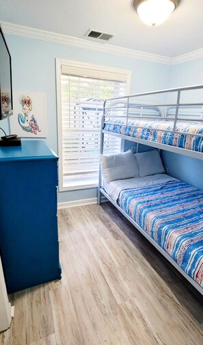 2 habitaciones, wifi gratis y ropa de cama 
