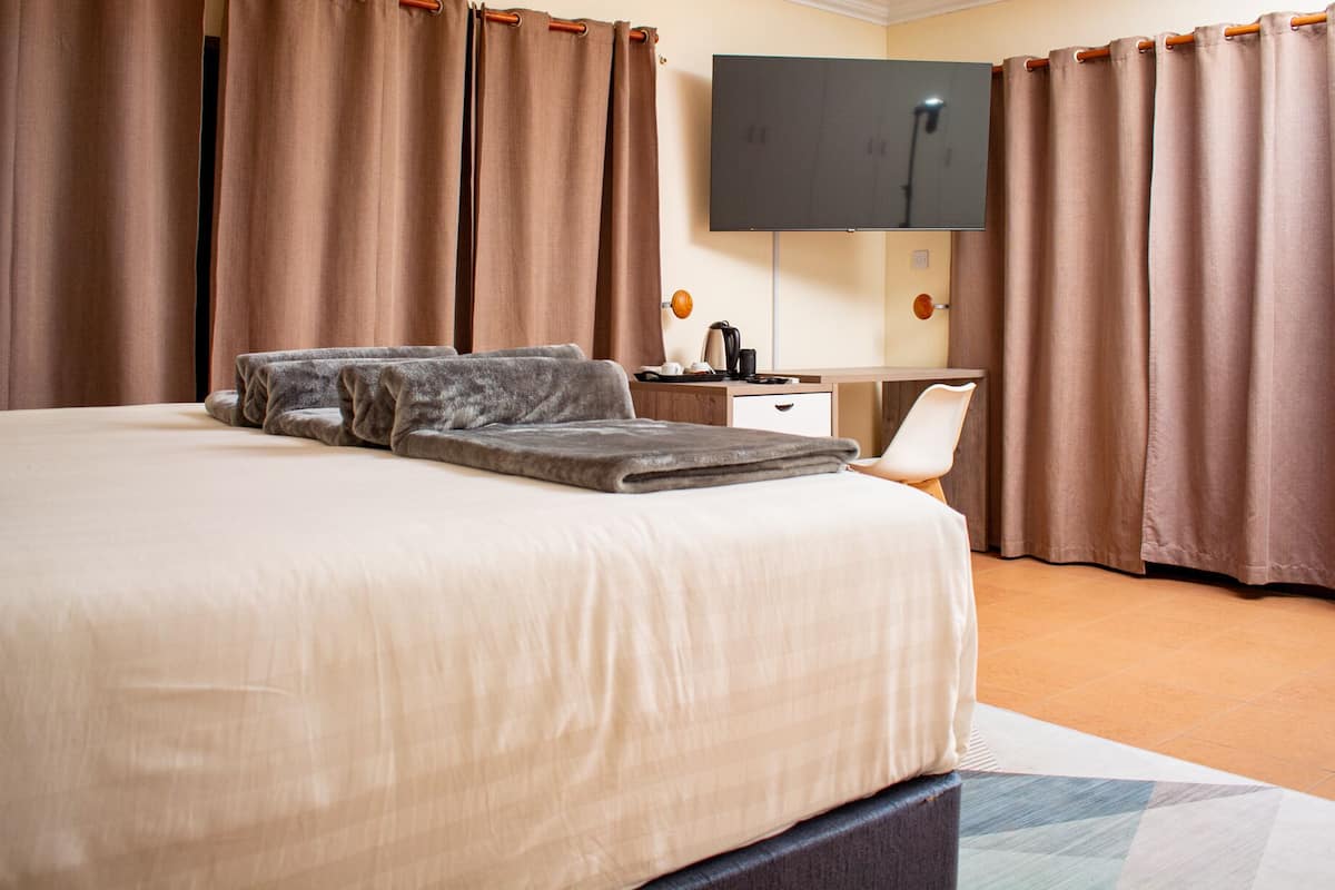1 bedroom, premium bedding, down duvets, pillow-top beds