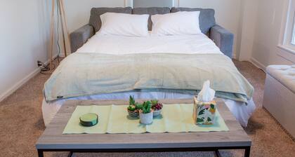 Spacious Retreat Near Market Street!"