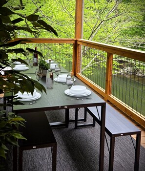 Outdoor dining