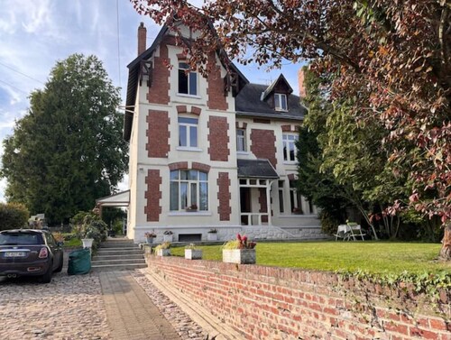 Chambre au Calme Dans un Village Avec Toutes Commodités "vers le Soleil Levant"