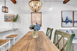 Dining - Serene Cassine- 30A Highway, Walk to Beach, Community Pool, Tennis (Santa Rosa Beach)