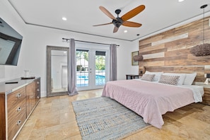 5 chambres, bureau, Wi-Fi, literie fournie