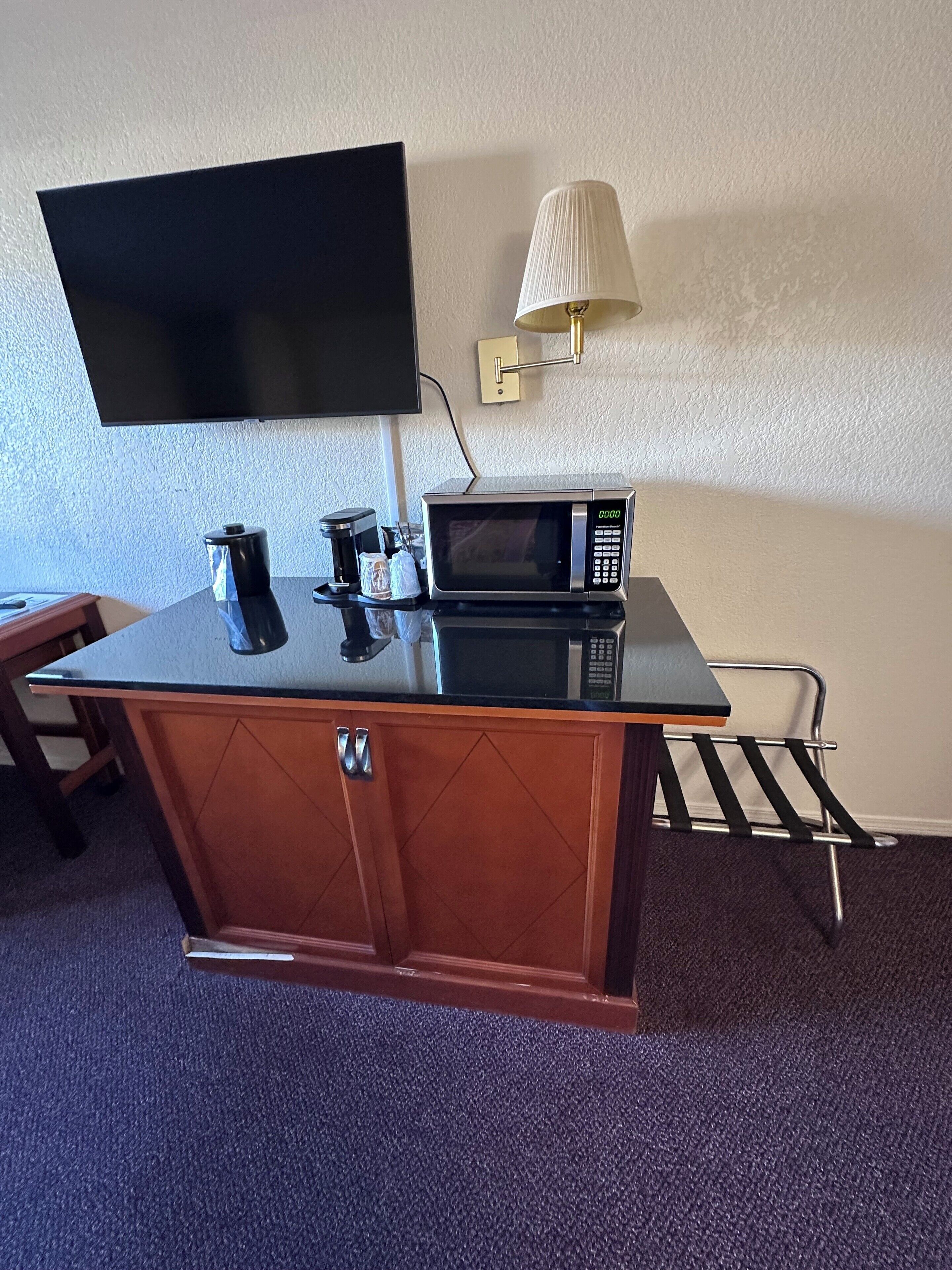 ADA ROOM ANNEX 157 | Living area | 34-inch LED TV with cable channels