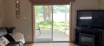 Waterfront cabin with amazing views- Short drive to Dubuque,IA