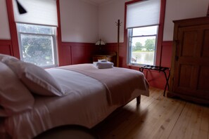 5 chambres, lit parapluie, Wi-Fi gratuit, draps fournis