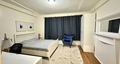 Charming Private 2 Bed in NYC!