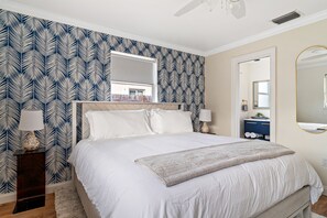 3 bedrooms, in-room safe, desk, iron/ironing board
