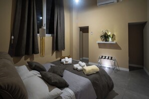 1 bedroom, iron/ironing board, travel crib, free WiFi