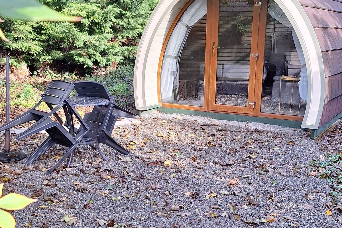 GLAMPING POD 2 | 1 間臥室、書桌、筆電工作空間、熨斗/熨衣板